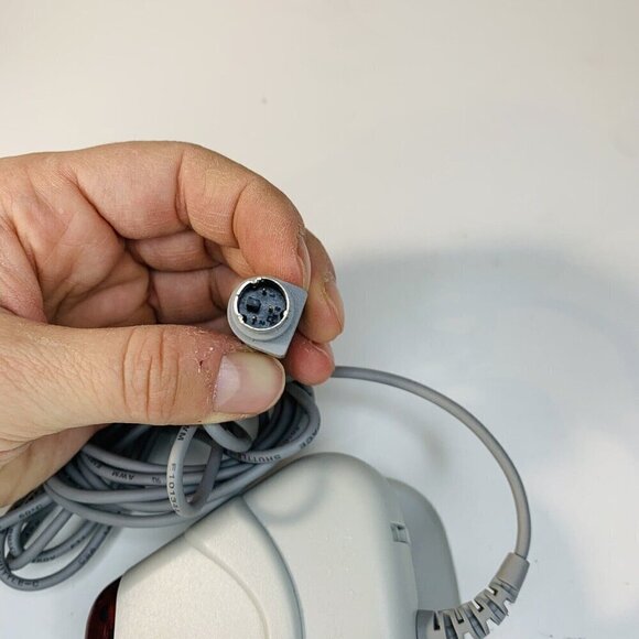 NuVision 60 GX Wireless Emitter MacNaughton Inc. Ir Emitter 3D Glasses - Picture 10 of 13